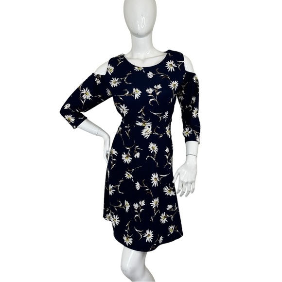 Zink London Women dark Navy Blue Printed flower pattern Fit & Flare Dress XL - Picture 7 of 17